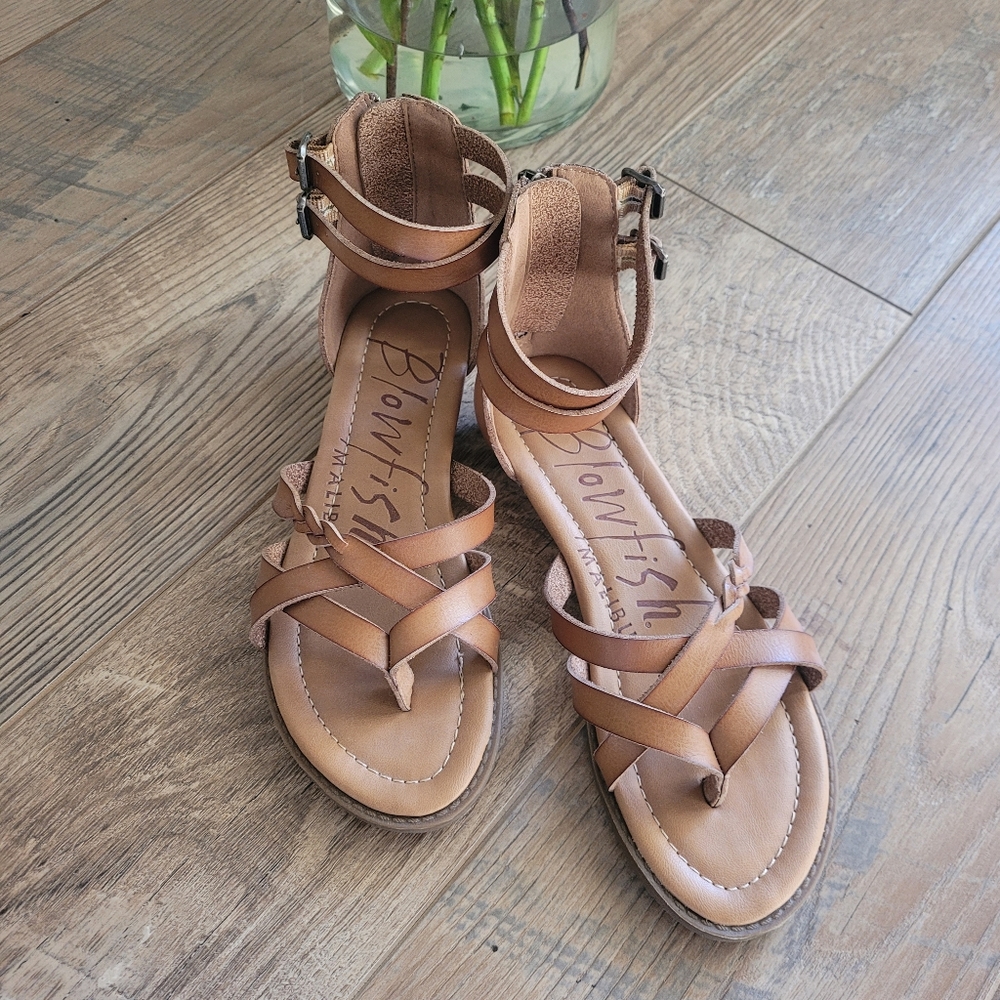 Blowfish Sandals NEW size 6